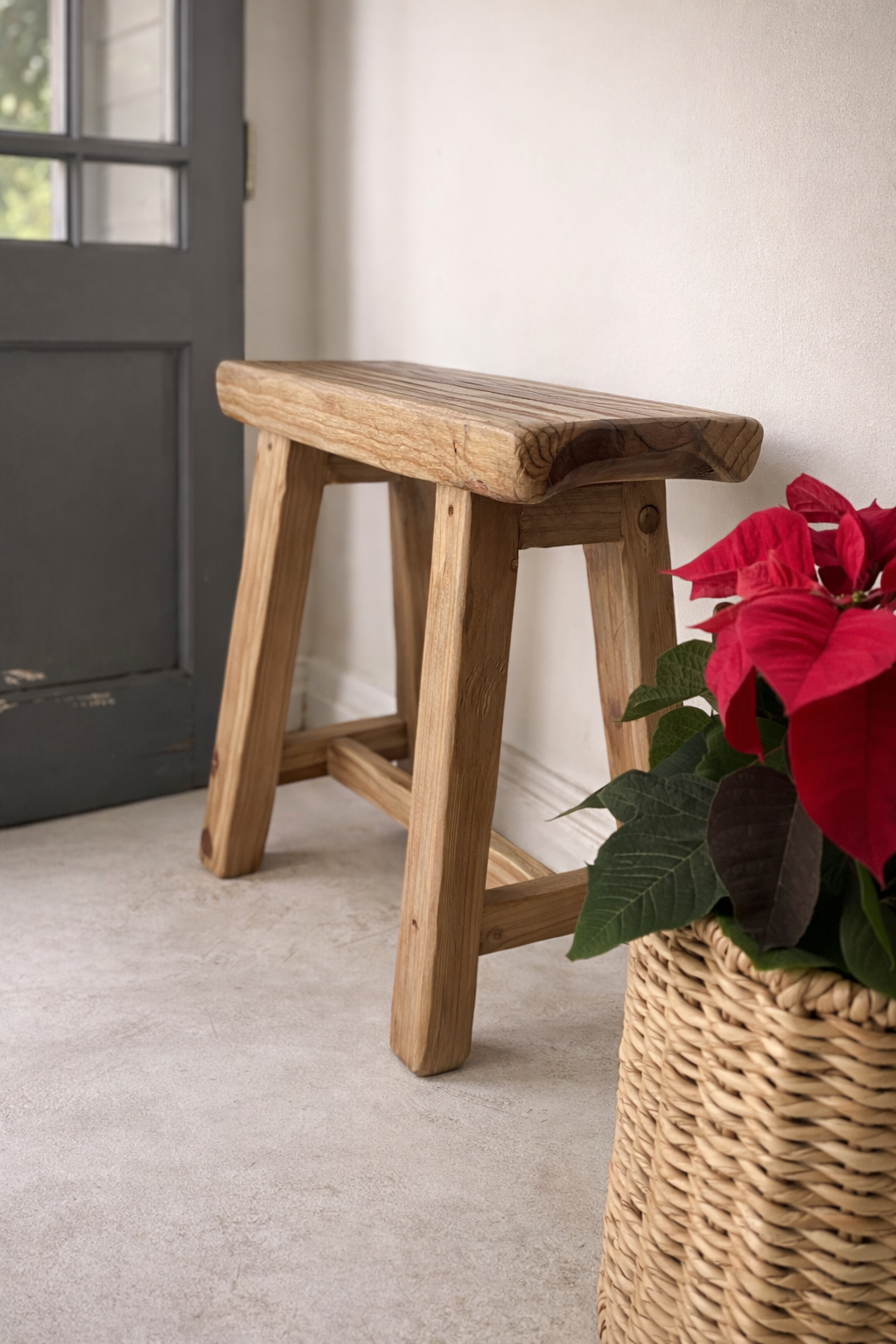 Duna milk stool