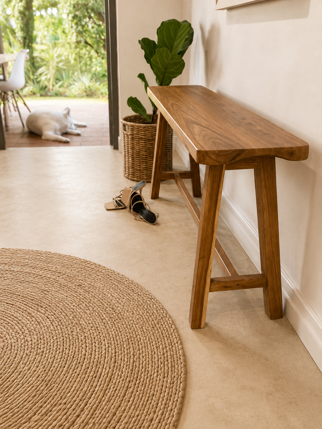 Kaia wooden bench