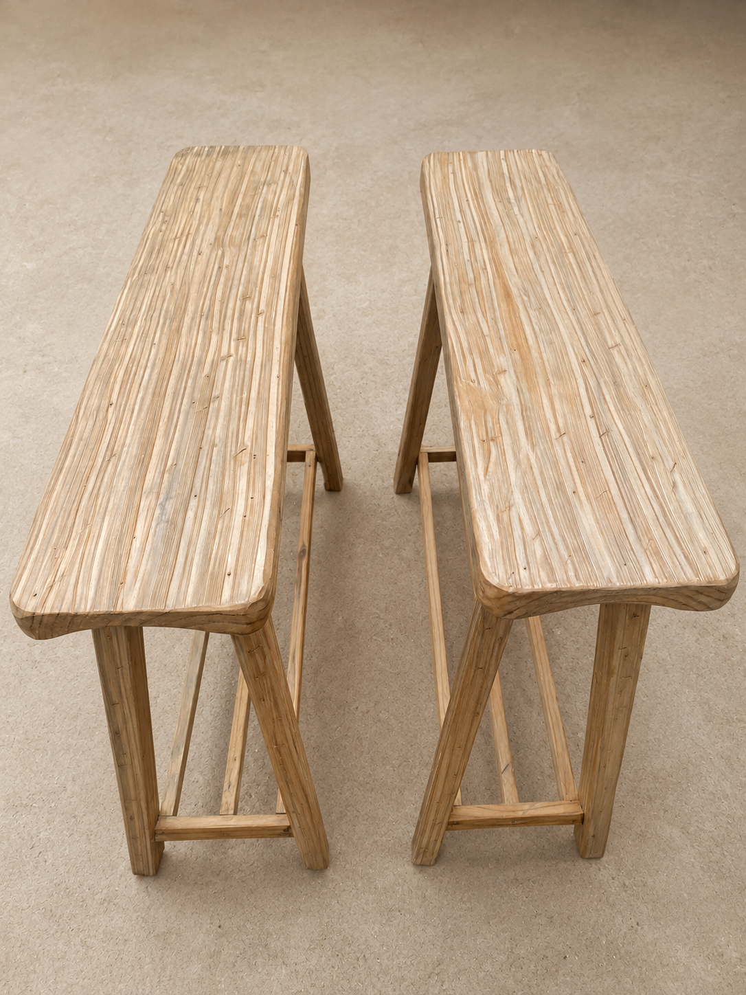 Komo Console Table