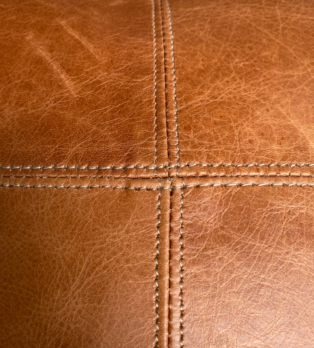 Cuero Cushion