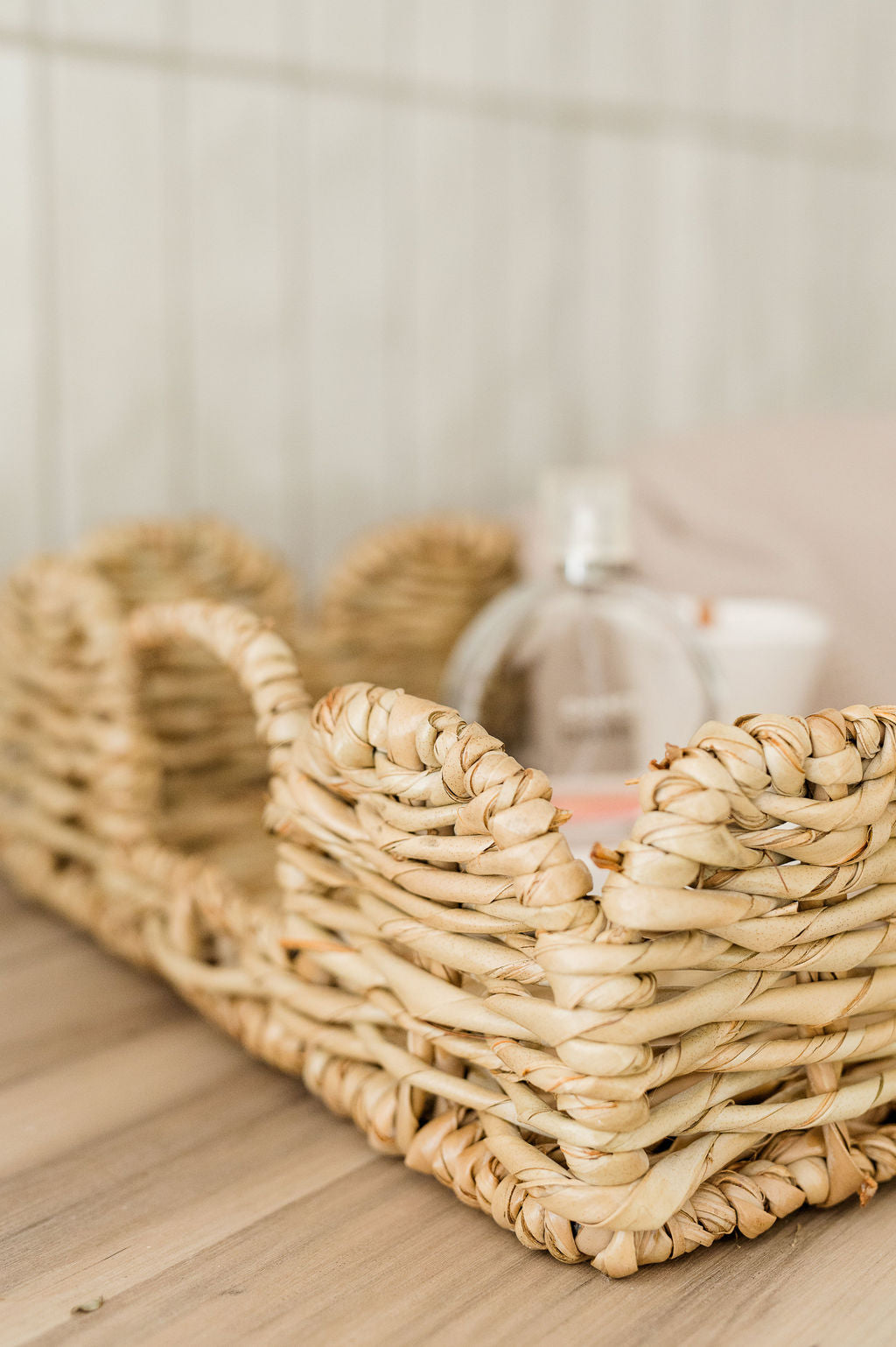 Rectangular scalloped tray