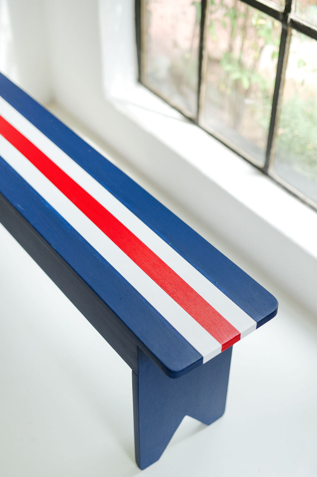 Santora Bench