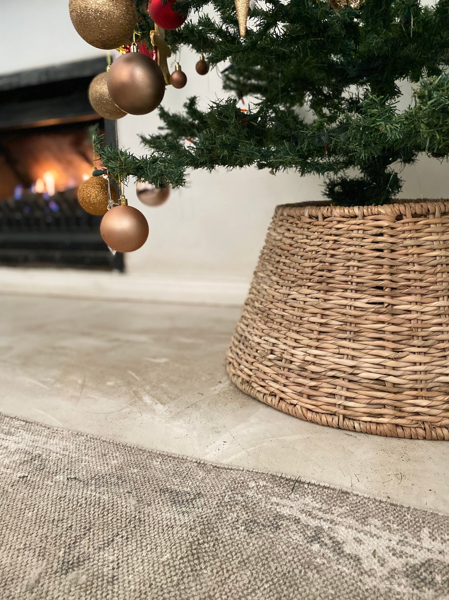 Christmas tree skirt